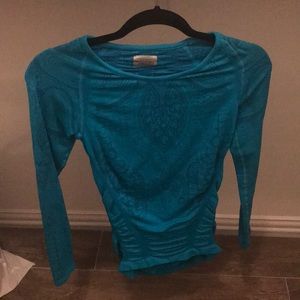 Long sleeve Athleta workout top